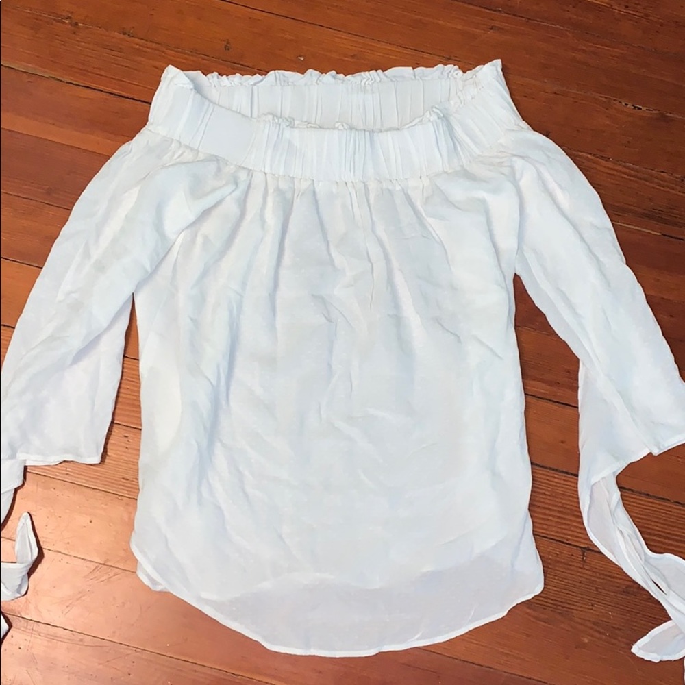 WIDE NECK WHITE SHIRT BRAND NEW